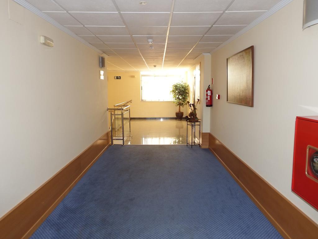 Hotel Isur Llerena Extérieur photo